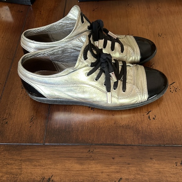 Chanel toecap gold and black sneakers size 41 - Picture 2 of 8